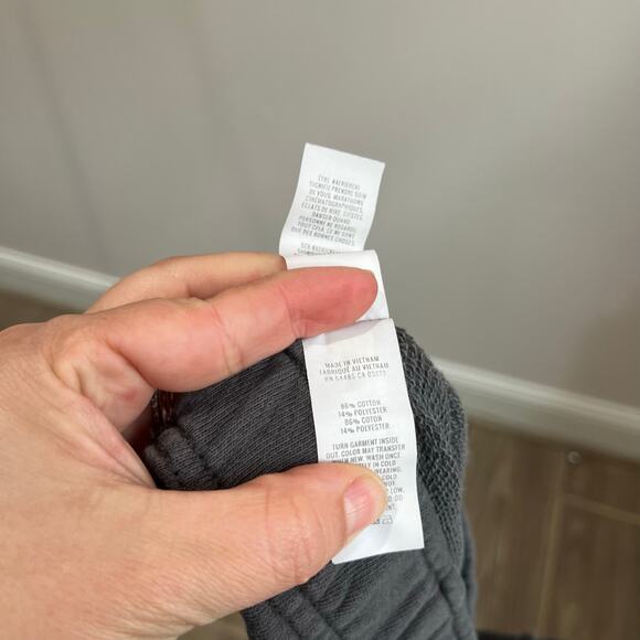 Aerie Slate Gray Cropped Sweat Pants Size M Lounge Cozy Soft Joggers Minimal - Picture 7 of 7